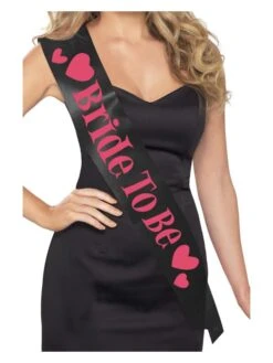 Smiffys Bride To Be Sash, Black